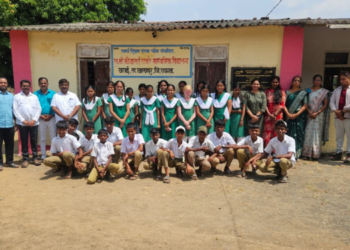 खरवई शाळेतील विद्यार्थ्यांची चिंता मिटली