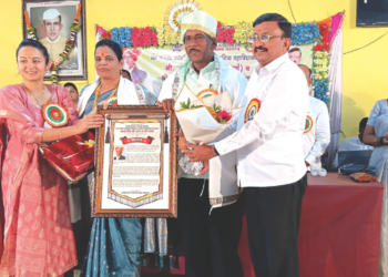 नांदगाव विद्यालयात सेवापूर्ती सोहळा