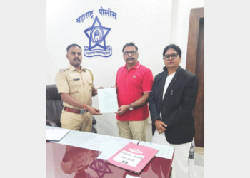 महापुरुषांचा अवमान करणाऱ्यांवर गुन्हा दाखल करा