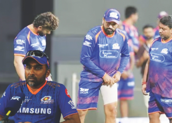 रोहितच्या फिटनेसबाबत सस्पेन्स कायम