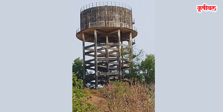 मोहाची वाडीतील जलकुंभाला तडे