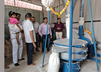 पेण खारेपाटातील तरुणाचा अभिनव उद्योग