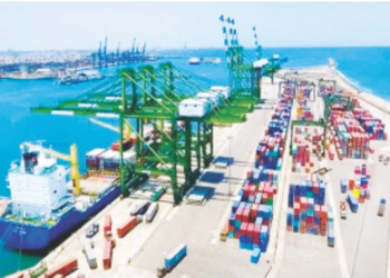 वाढवण बंदरासाठी 76 हजार 220 कोटींची मंजुरी