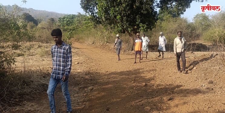 कळंब-करचुंडे वाड्यांना रस्त्याची प्रतीक्षा