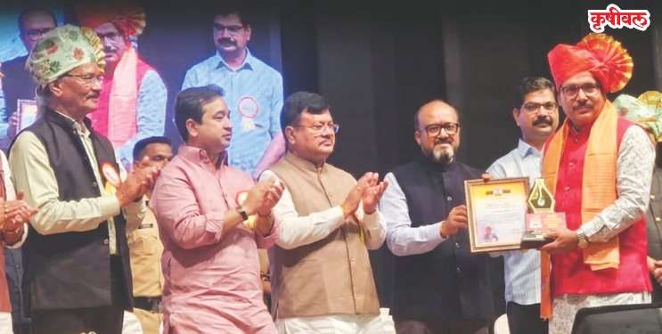 उमाजी केळुसकर यांना ‘जीवन गौरव’