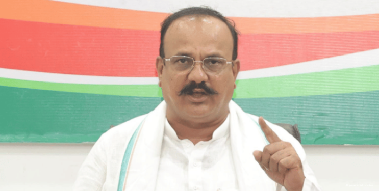 इंधन दरवाढ मोदी सरकारचे पाप: हर्षवर्धन सपकाळ