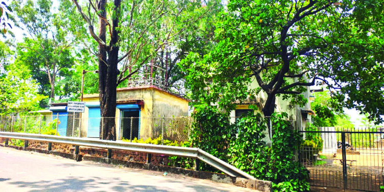 माथेरानकडे जाणाऱ्या पाण्याची चोरी