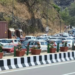 सलग सुट्ट्यांचा फटका! मुंबई-पुणे महामार्गावर वाहतूक कोंडी