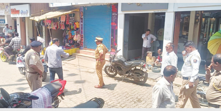 मोहोपाडा येथील अतिक्रमणावर कारवाई