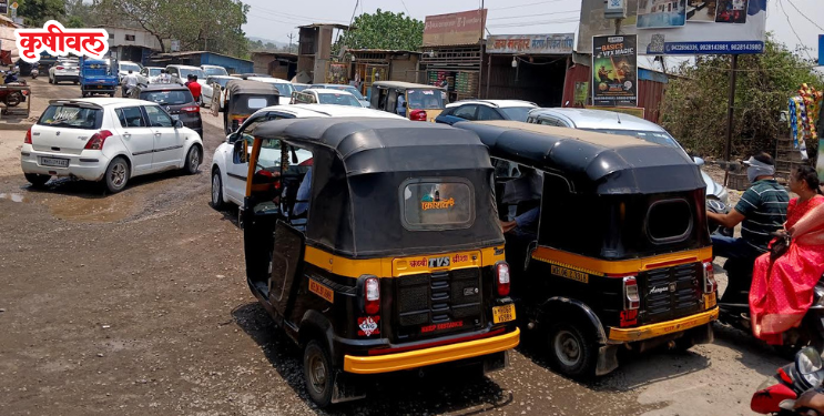 अलिबाग-बेलकडे मार्गावरील वाहतूक कोंडीचा फटका