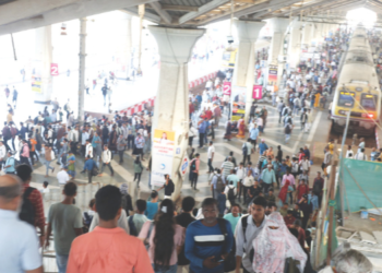 पनवेल रेल्वे स्थानकावरील पायपीट वाढली