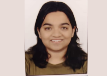 गुणवंत विद्यार्थिनी अदिती शिंदेचा सत्कार