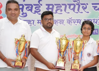 कॅरम बोर्डवर प्रशांत मोरेचा दबदबा