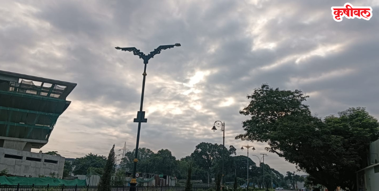 काळ्या ढगांनी उगवत्या सूर्याला घातला वेढा