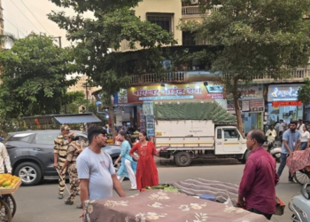 कामोठेत अतिक्रमणांवर विशेष कारवाई