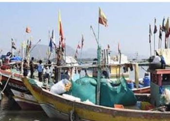 फौजदारी गुन्हे दाखल करण्याची मागणी