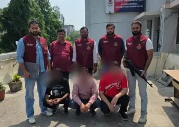 तिकीट ब्लॅक करणाऱ्या टोळीचा पर्दाफाश