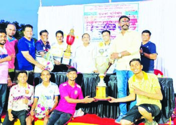 नांदाईपाडा येथे डायरेक्ट व्हॉलिबॉल जिल्हा चाचणी स्पर्धा
