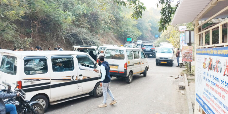 नेरळ-माथेरान टॅक्सी प्रवास महागला