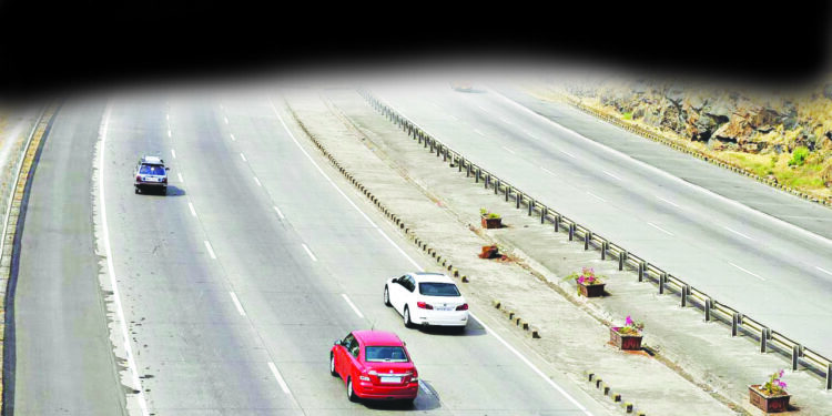 मुंबई ते पुणे प्रवास केवळ 90 मिनिटांत