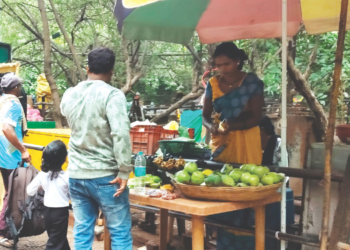 माथेरानच्या नगराध्यक्षांना घरचा आहेर