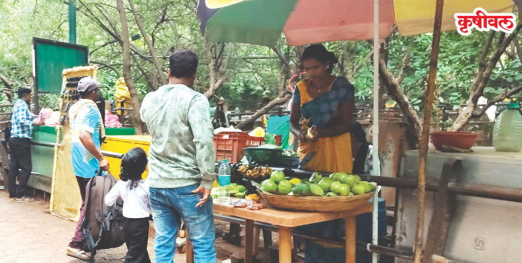 माथेरानच्या नगराध्यक्षांना घरचा आहेर
