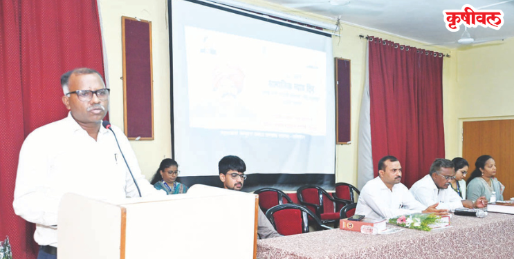 जे.एस.एम. महाविद्यालयामध्ये शिष्यवृत्ती माहिती कार्यक्रमाचे आयोजन