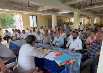 Neral Gram Panchayat: ग्रामसभेलाच प्रशासकांची दांडी