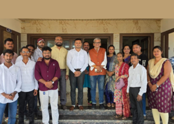 चित्रपट पत्रकारितेचा इतिहास विद्यार्थ्यांसमोर