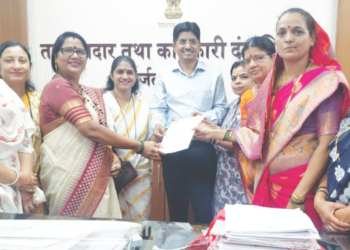 टोरंट प्रकल्पाविरोधात तहसीलदारांना निवेदन