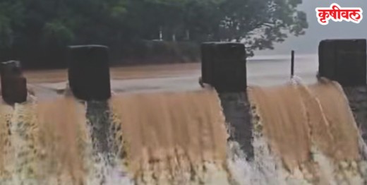 माथेरानमधील शार्लोट लेक ओव्हर फ्लो