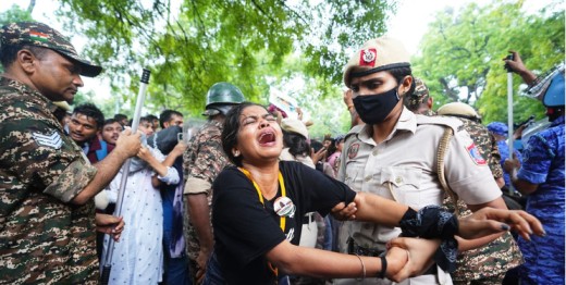 Cockroach Janta Party Protest:‘चलो संसद’वर लाठीचार्ज