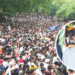 प्रश्न विचारणाऱ्यांवर लाठ्या; हीच का लोकशाही?