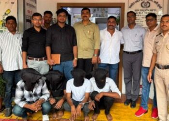 घरफोडी प्रकरणातील चौघांना अटक