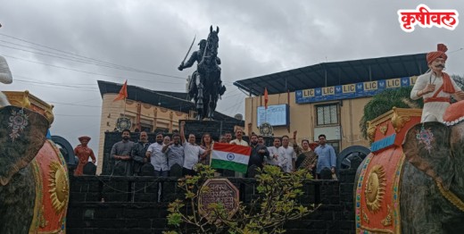 दिल्लीतील विद्यार्थ्यांवरील कारवाईचा निषेध