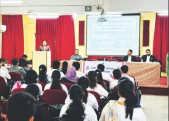 ॲड. दत्ता पाटील लॉ कॉलेजमध्ये विधी साक्षरता