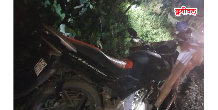 नवेनगर फाट्यावर तीन दुचाकींची भीषण धडक