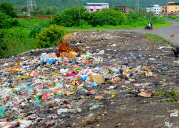 Waste Management: मोकळी जागा ठरतेय कचऱ्याचे अड्डे