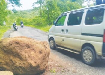 रोहा-तांबडी मार्गावर जीवघेणा प्रवास