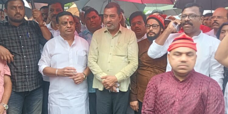 दि. बा. पाटील नामकरणासाठीचा मोर्चा रोखला; परिसरात तणावाचे वातावरण