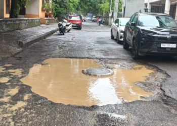 खांदा वसाहतीमधील रस्त्यांचा पुन्हा बोजवारा