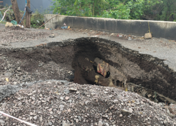 Khanav Bridge: आठवडाभरानंतर खानाव पुलाची दुरुस्ती कूर्मगतीने!