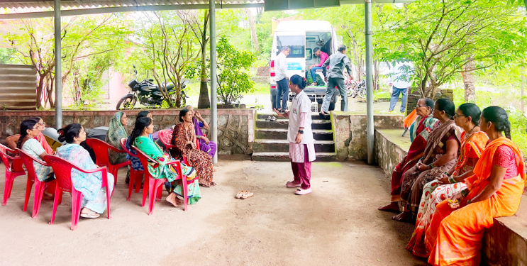 कोतवालवाडी ट्रस्टकडून फिरता दवाखाना सुरू