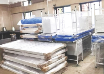 Alibag District Civil Hospital: पाकगृह की भंगारखाना?