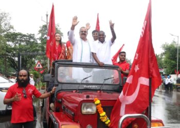 खालापूरमध्ये शेकापच्या लाल बावट्याचा झंझावात