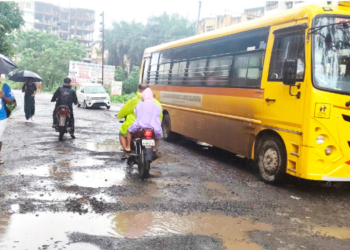 भूसंपादन न करताच रस्त्याचे रुंदीकरण