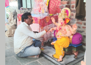 श्रीवर्धनमध्ये पर्यावरणपूरक गणेशमूर्तींना मागणी