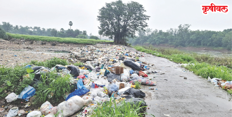 उल्हास नदीला प्रदूषणाचा विळखा
