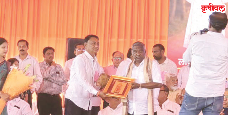 नाथाभाऊ शेतकऱ्यांचे कैवारी: शेकाप सरचिटणीस जयंत पाटील