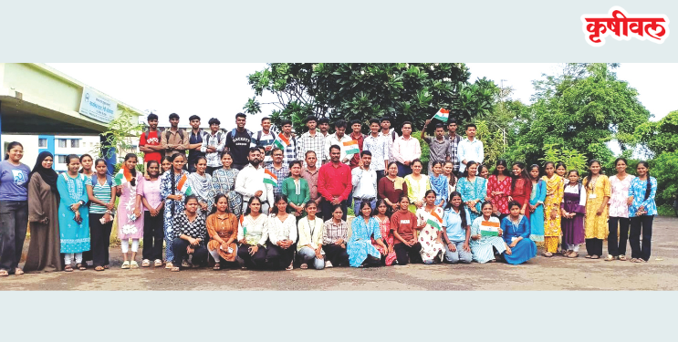 पी.एन.पी महाविद्यालयाकडून तिरंगा रॅली